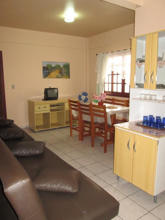 Residencial Dona Vilma Hotell Florianópolis Exteriör bild